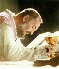 Padre-Pio-Mass-2